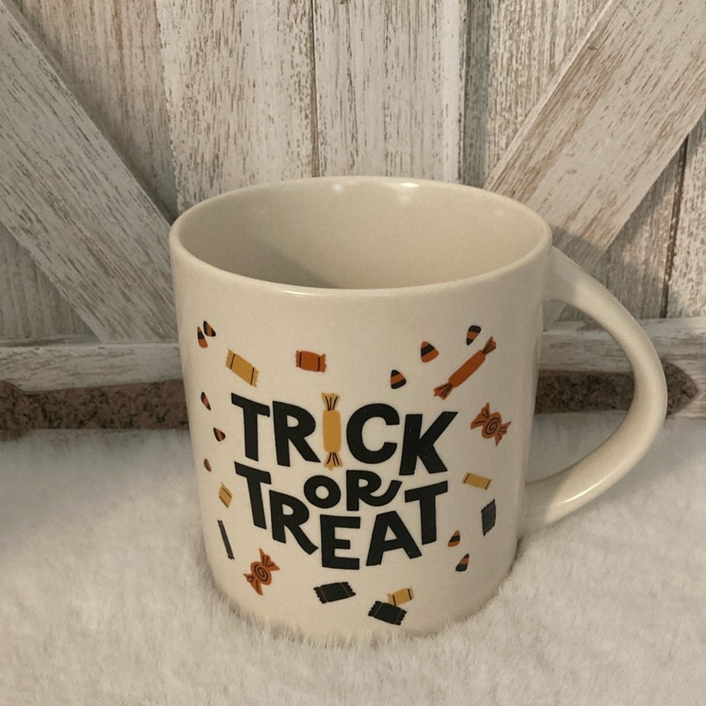 Target Hyde and Eek 2023 Halloween Trick or Treat Mug